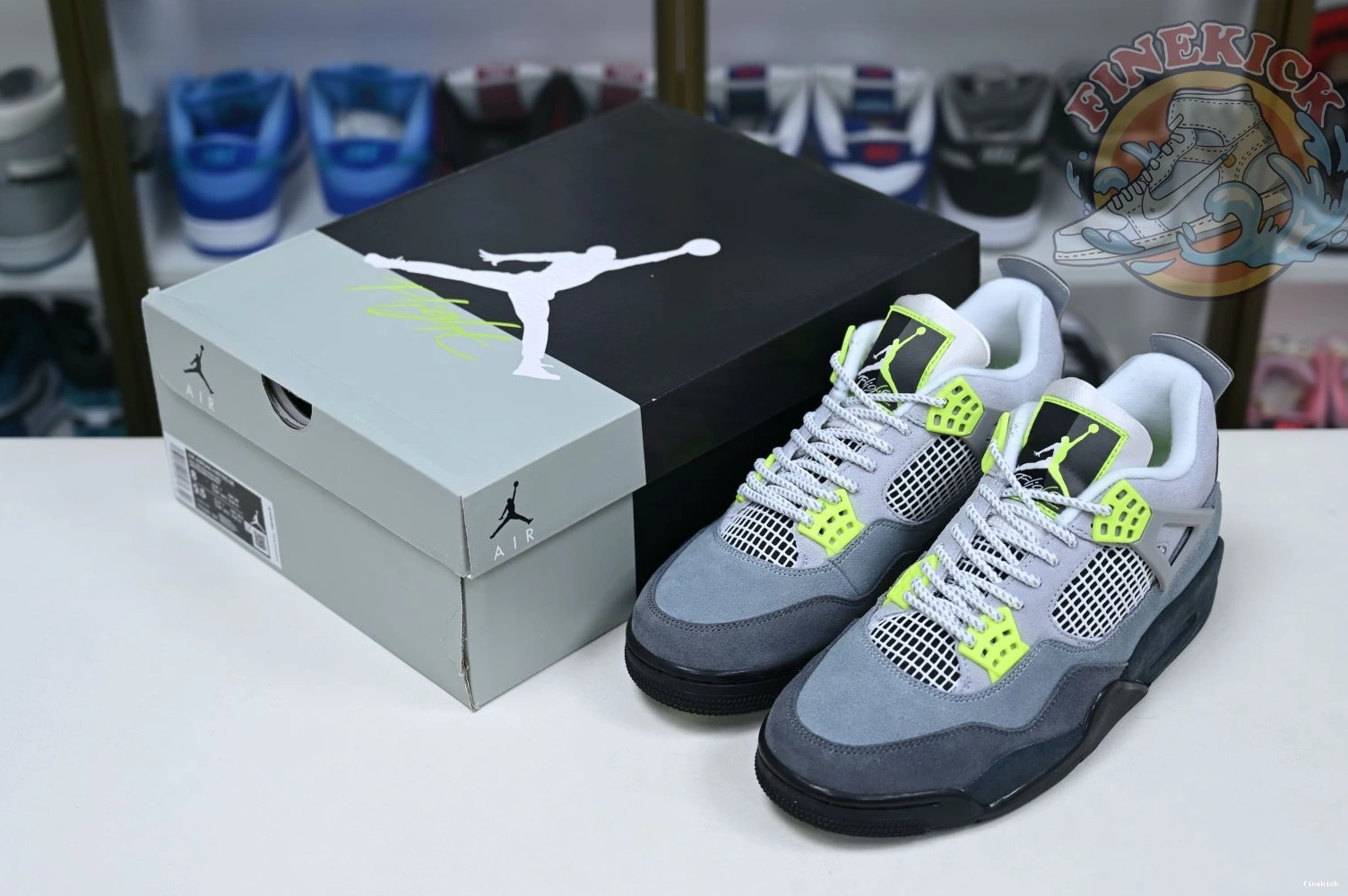 retro 4 Jordan se'95neon Air Jordan 0228